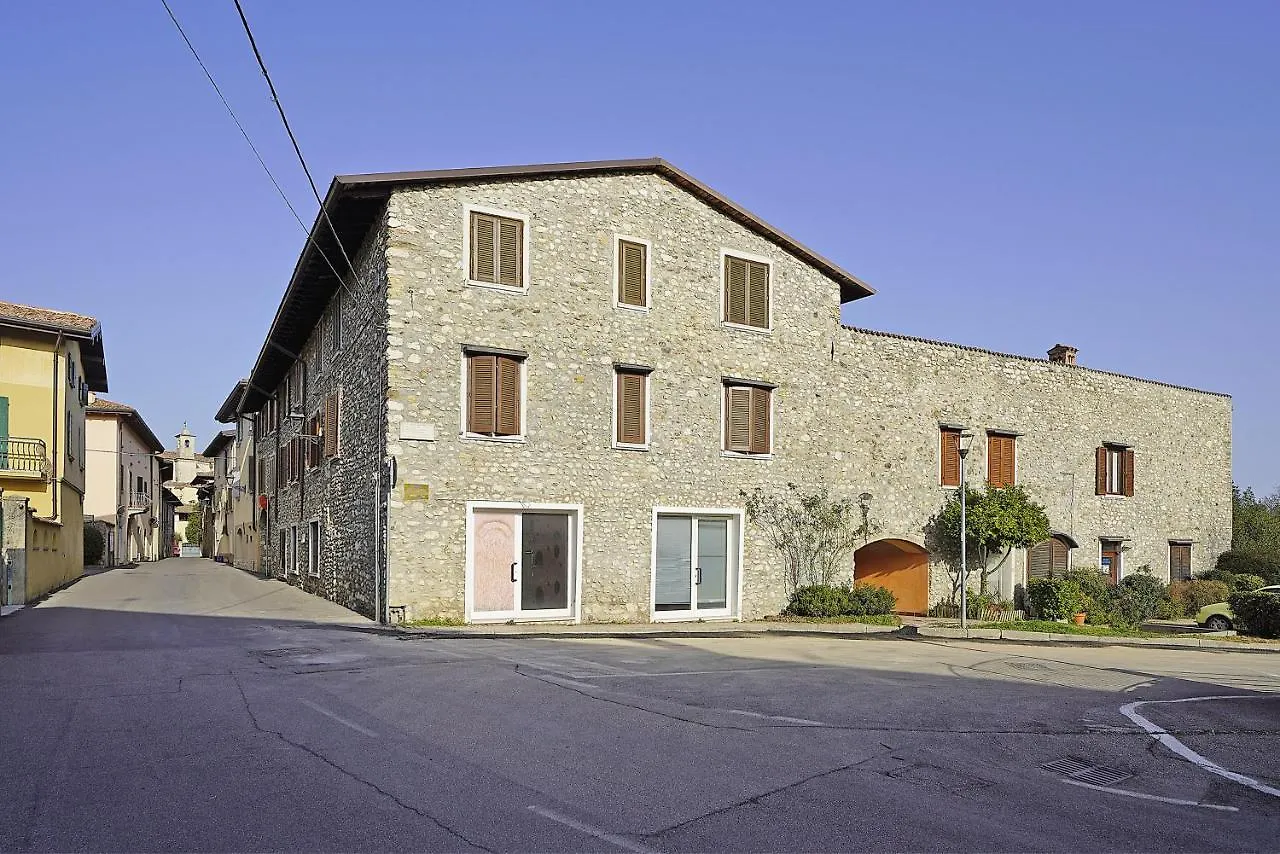 Apartment La Finestra Sul Lago San Felice del Benaco