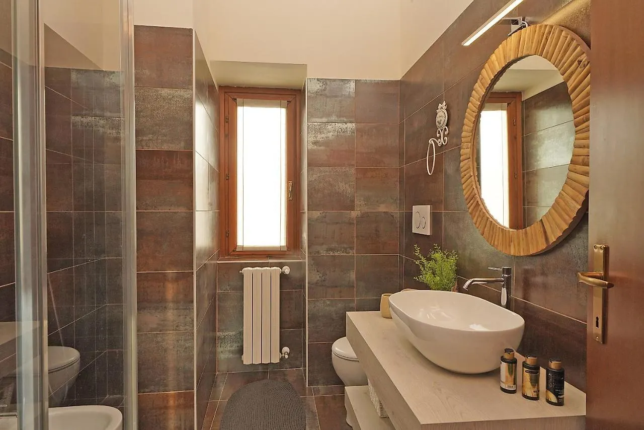 Apartment La Finestra Sul Lago San Felice del Benaco